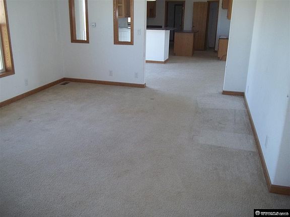 4th image of 11120 N Park Ave
