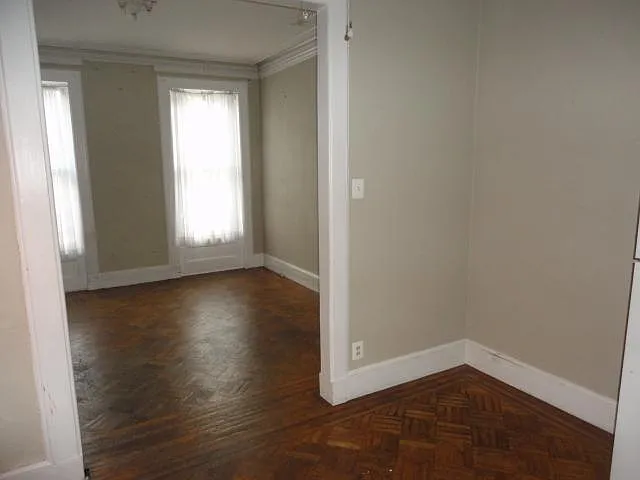 608 Madison Ave #1 — Photo 3