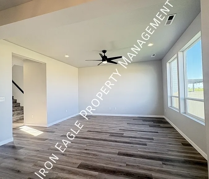 5667 S Memory Ave — Photo 10