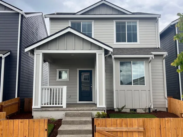 1291 Parkside Ave, Woodburn, OR 97071