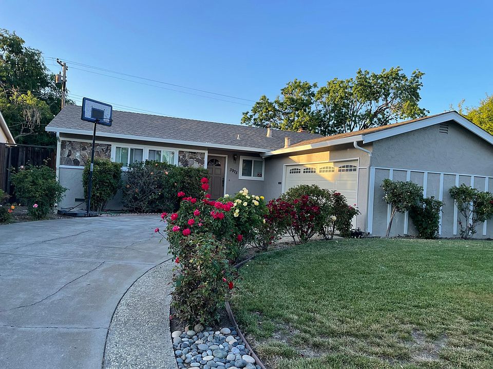 1st image of 3975 Manzanita Dr