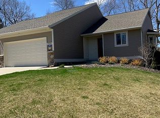 2849 Westwood Ct, Dorr, MI 49323
