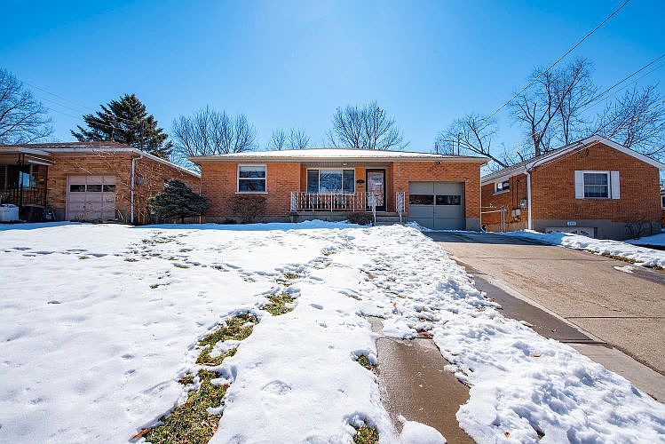 1st image of 3181 Harry Lee Ln