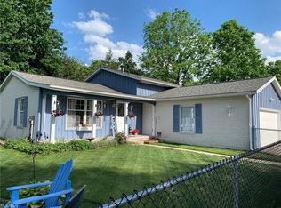 1114 E Front St, Dover, OH