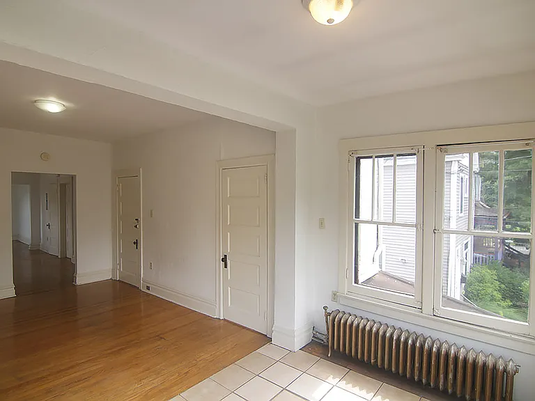 434 Biddle Ave #2 — Photo 8