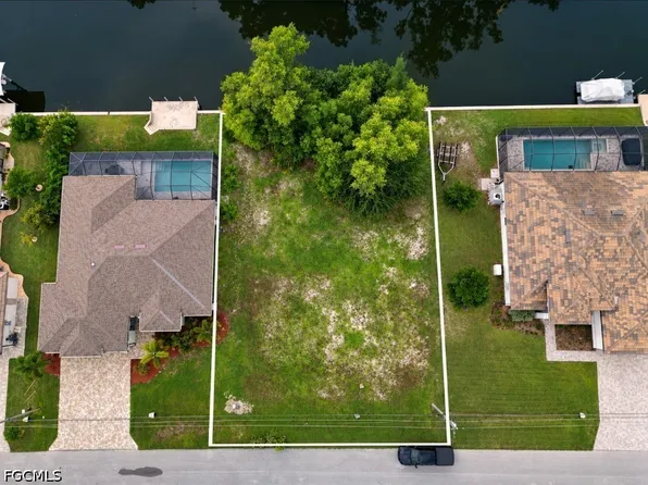 1414 SW 1st Pl, Cape Coral, FL 33991