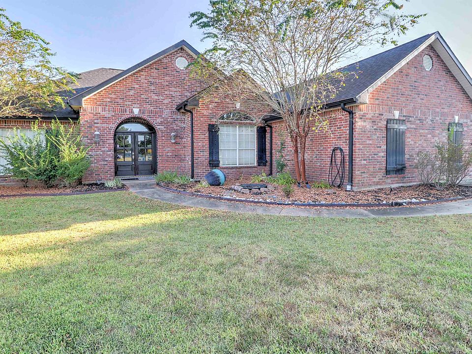 1st image of 1113 Oakleaf Ln
