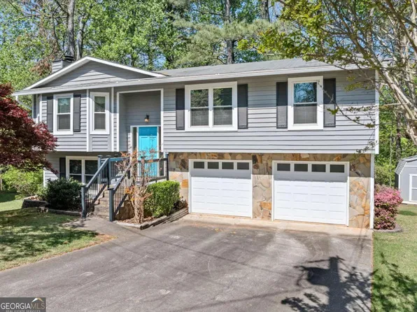 1842 Jarrett Dr, Lawrenceville, GA 30043
