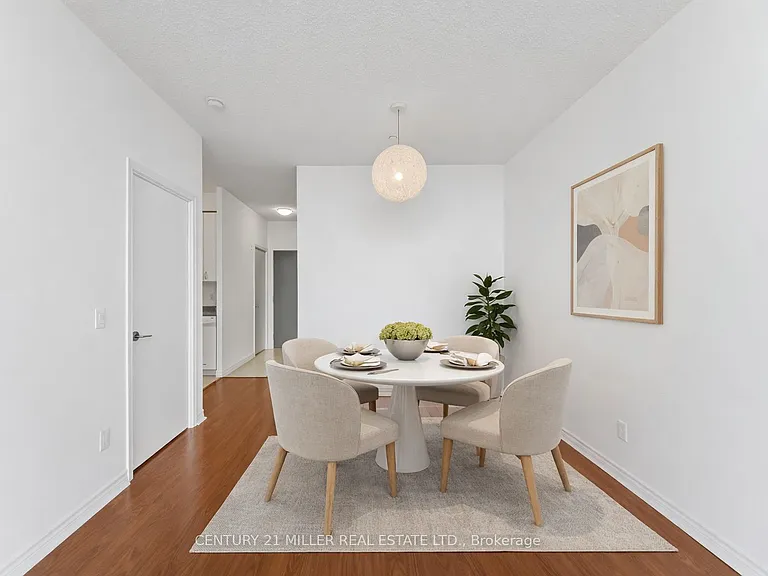 35 Saranac Blvd #Penthouse 08 — Photo 21