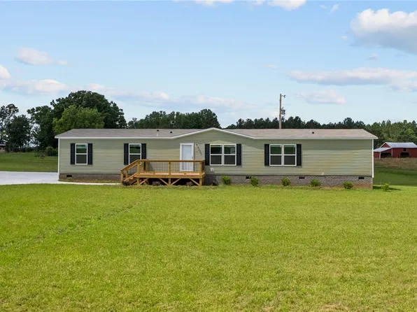 108 Purdy Rd, Iva, SC 29655