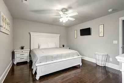 418 Caldwell Dr #1 — Photo 15