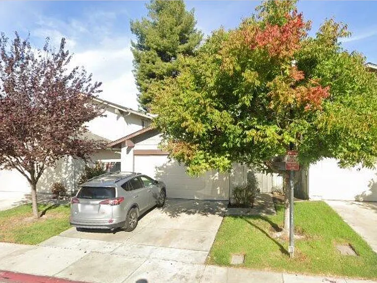 1744 Home Gate Dr — Photo 1
