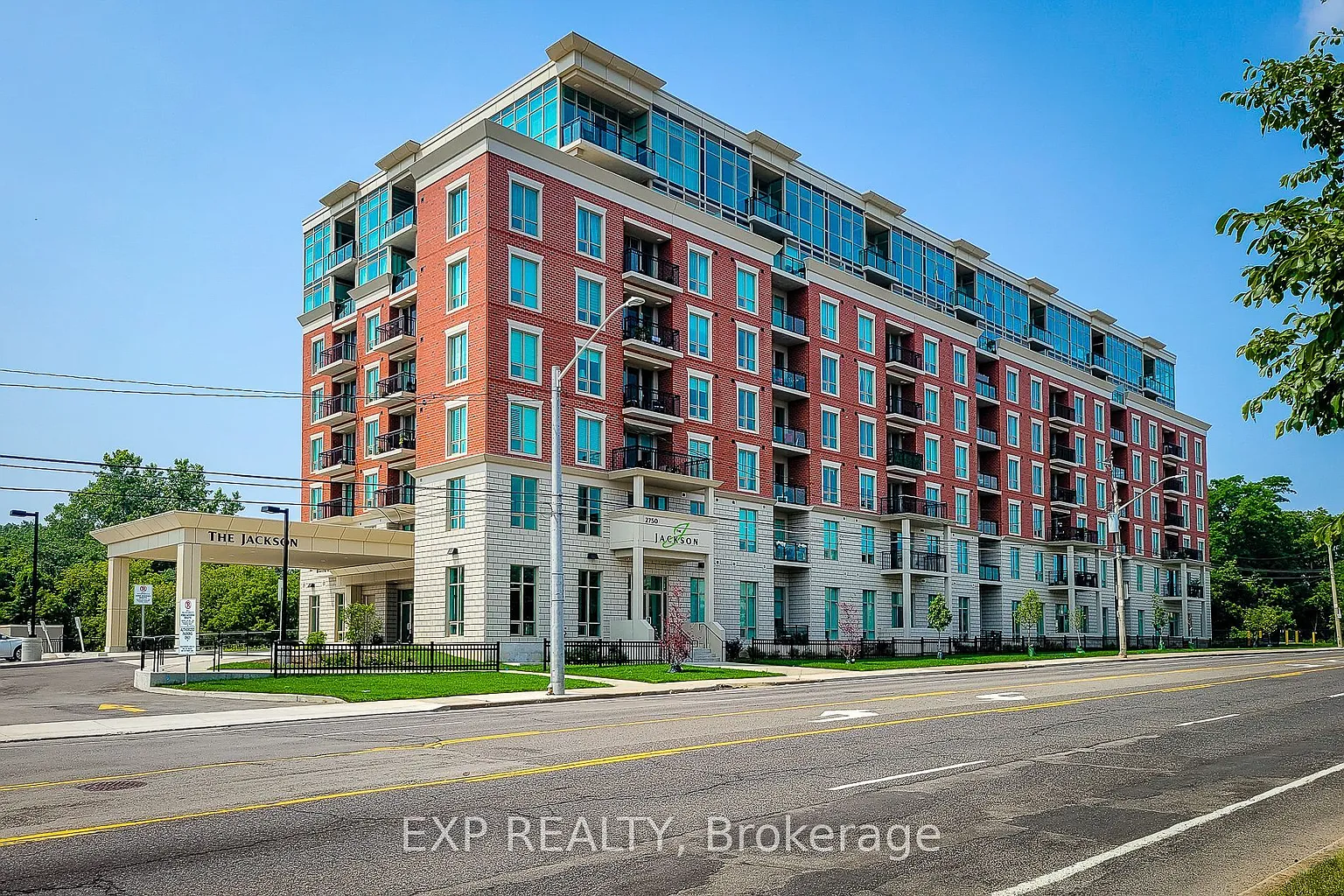 2750 King St E #102 photo 1