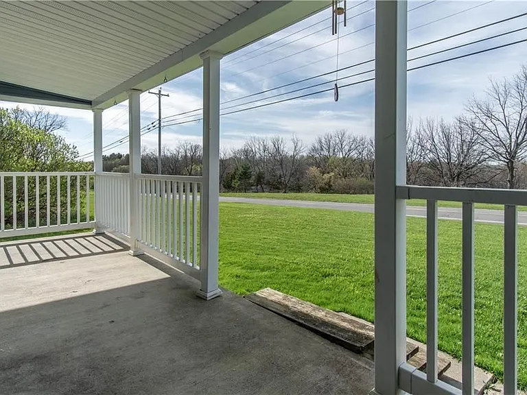 14530 Dodge Ave — Photo 14