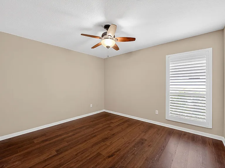 1886 Demetree Dr — Photo 16