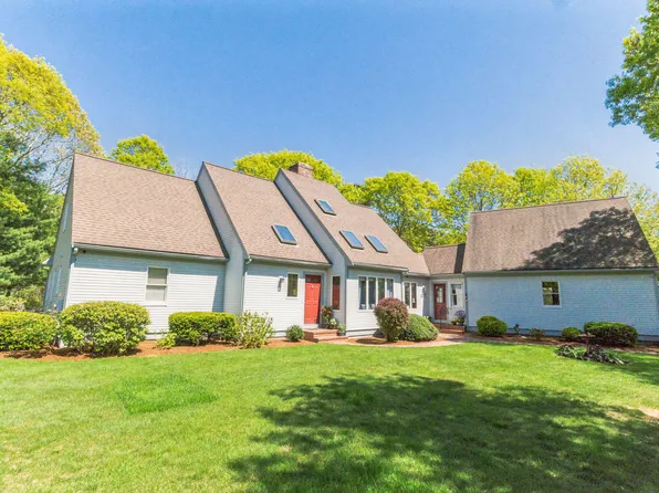 60 Bayshore Drive, Mashpee, MA 02649