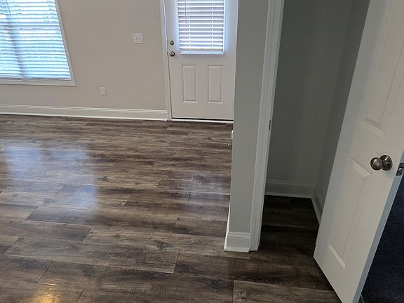 5th image of 702 N McCrary St #702