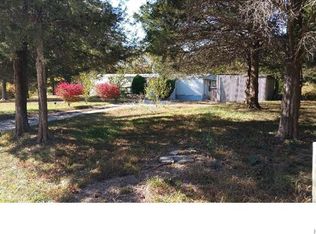 1315 Harvester Dr, Villa Ridge, MO 63089