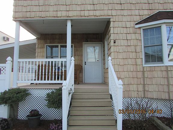 2nd image of 41 Cuba Ave