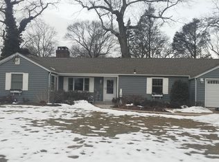 125 Coldbrook Rd, Warwick, RI 02888