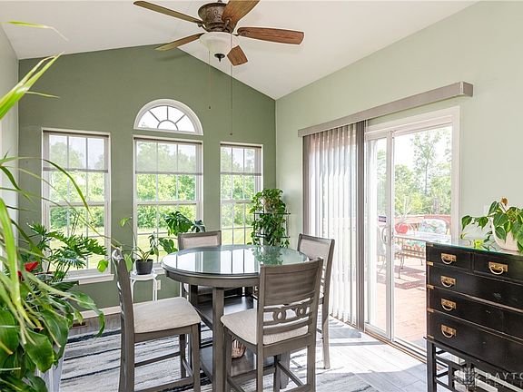 5th image of 3707 Whisper Creek Dr