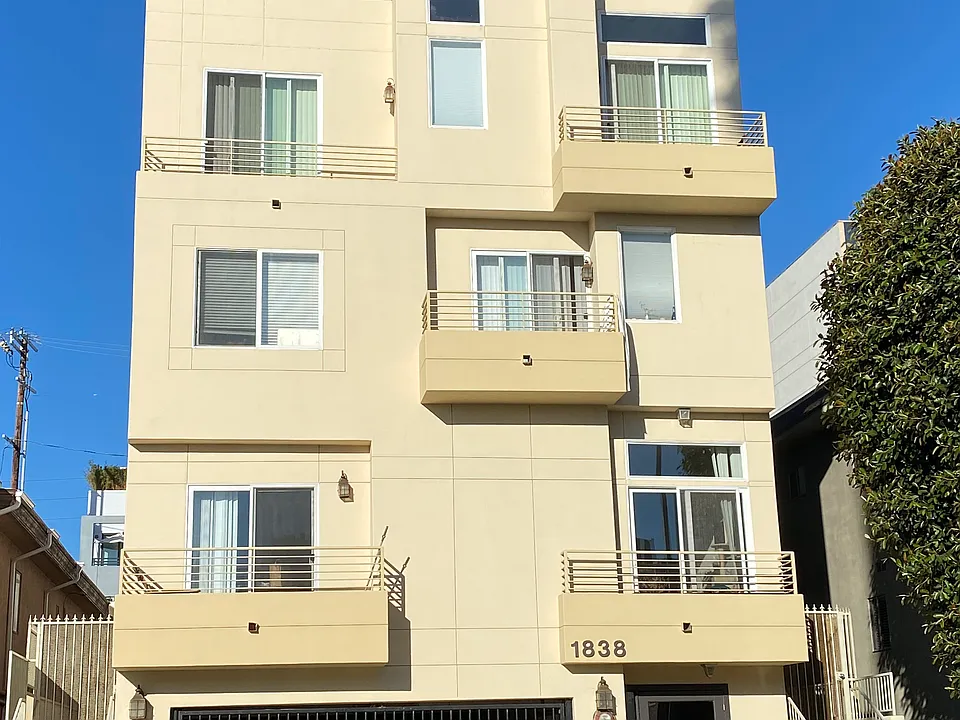 1838 Corinth Ave #2