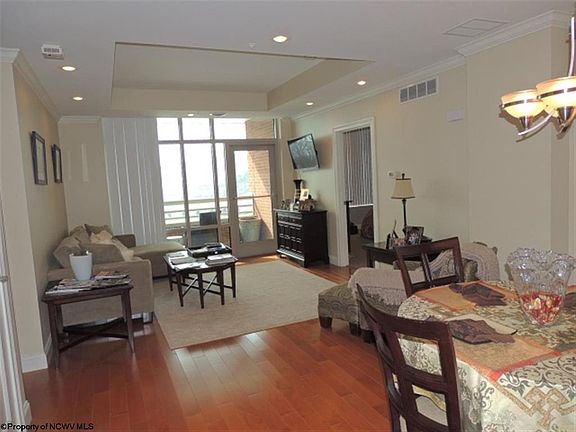 3rd image of 2 Waterfront Pl Suite 1506