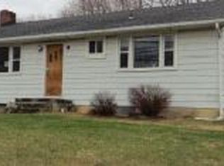 521 Cherry Hill Rd, Nazareth, PA 18064