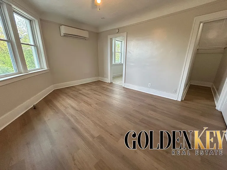 Scovel Apartments — Photo 3