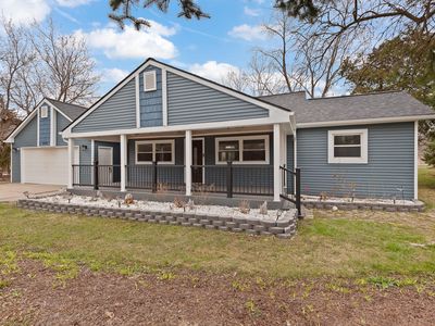 1300 N Beck Rd, Canton, MI, 48187