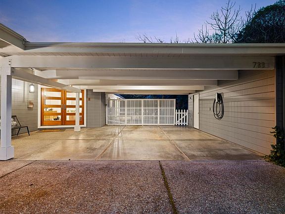 3rd image of 733 Alvarado Ct