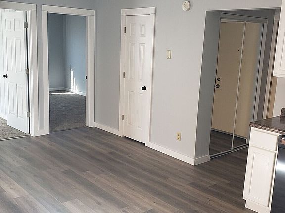 2nd image of 1400 Pine St #514