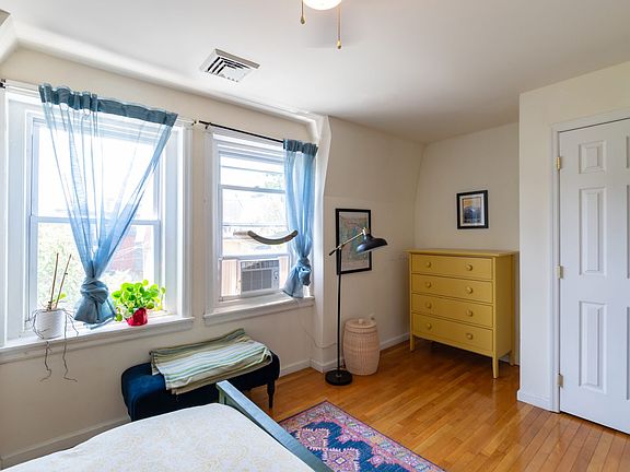 2nd image of 4815 Walton Ave Floor 3