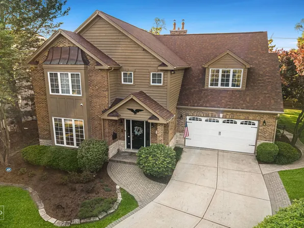 501 Wedgewood Ct, Hinsdale, IL 60521