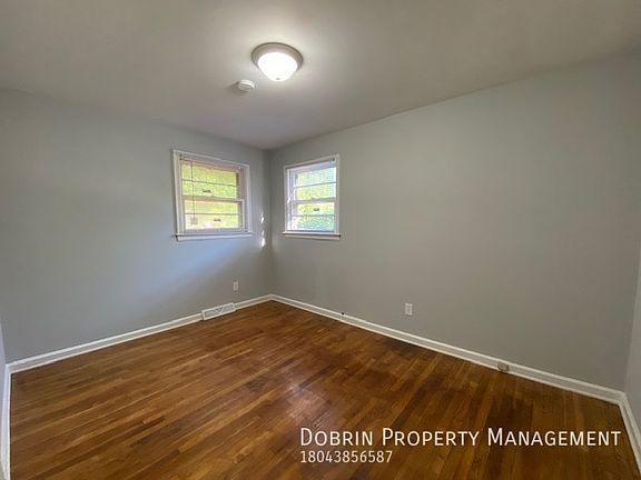 5th image of 1621 Gunn St