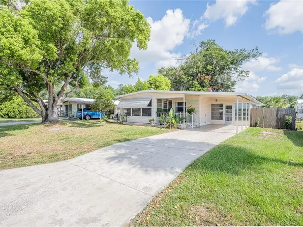 36749 Jodi Ave, Zephyrhills, FL 33542
