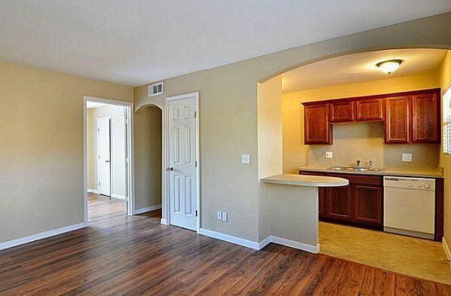 1st image of 5814 Worth St APT 4