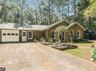 379 Cross Creek Ct, Auburn, GA 30011