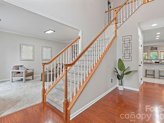 3rd image of 2435 Smith Cove Rd