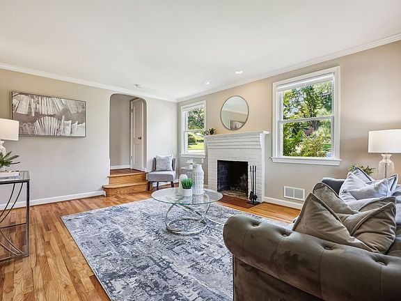 Spacious Living Room