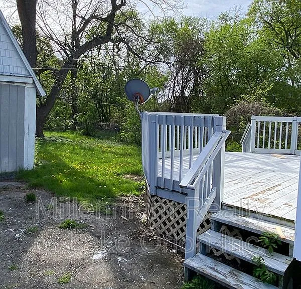 638 Joslyn Ave — Photo 23
