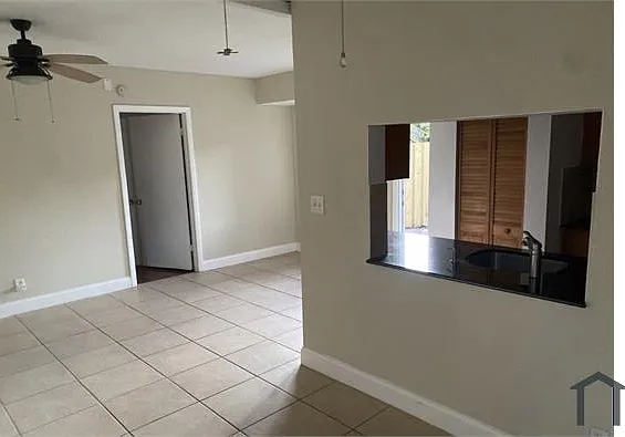 1444 Windsor Ct #3 — Photo 13