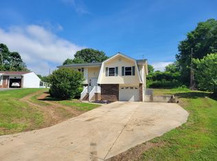 1175 Nickajack Cir, Jasper, TN 37347