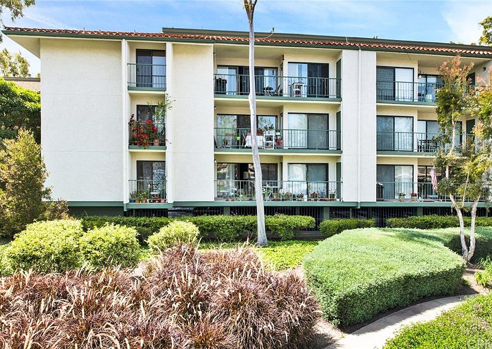 1st image of 4302 Apricot Dr #4302