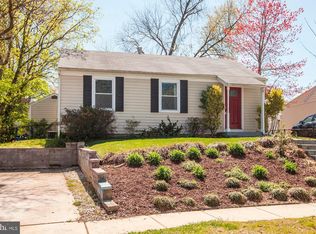 515 Pinewood Rd, Rockville, MD 20850