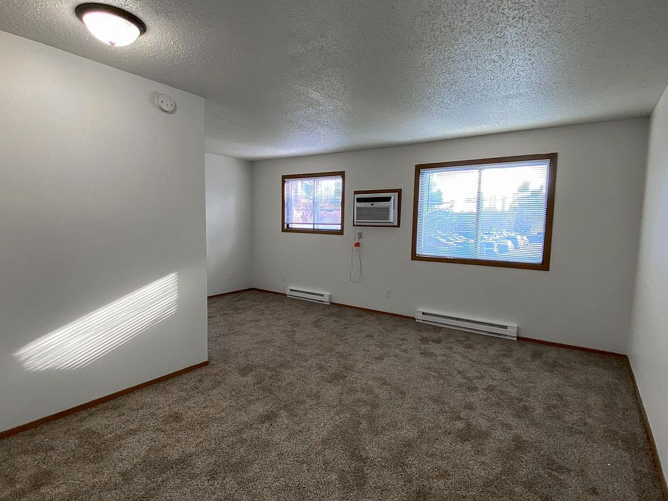 Erickson Apartments 510 7th St N Fargo ND Zillow