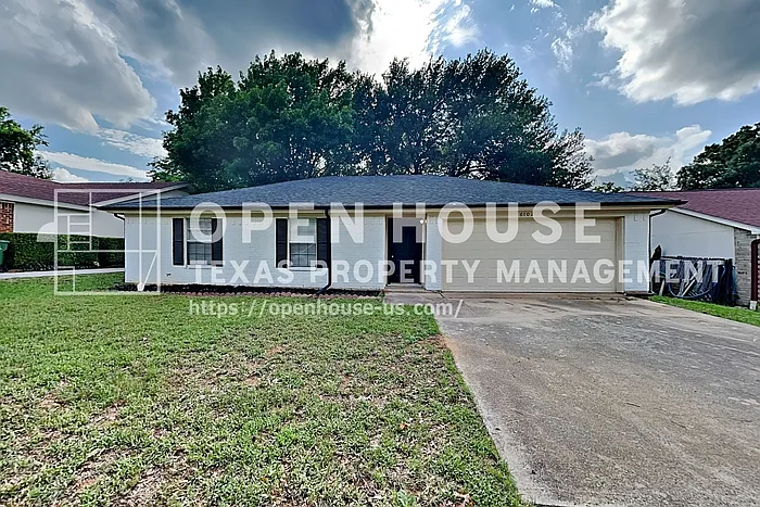 6102 Cool Springs Dr — Photo 1