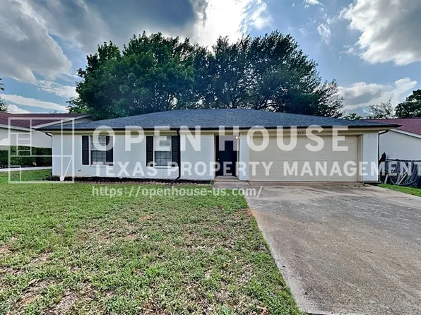 6102 Cool Springs Dr, Arlington, TX 76001