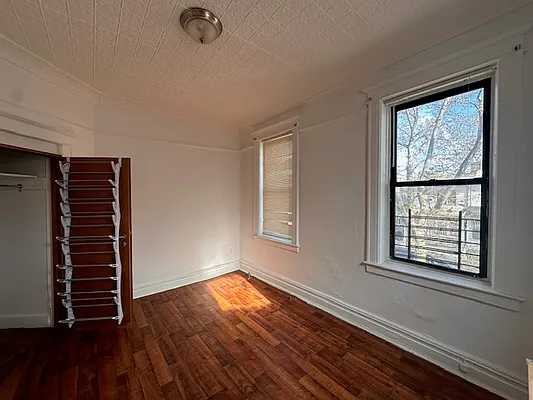 Rented by Azure Realty NY LLC | media 8