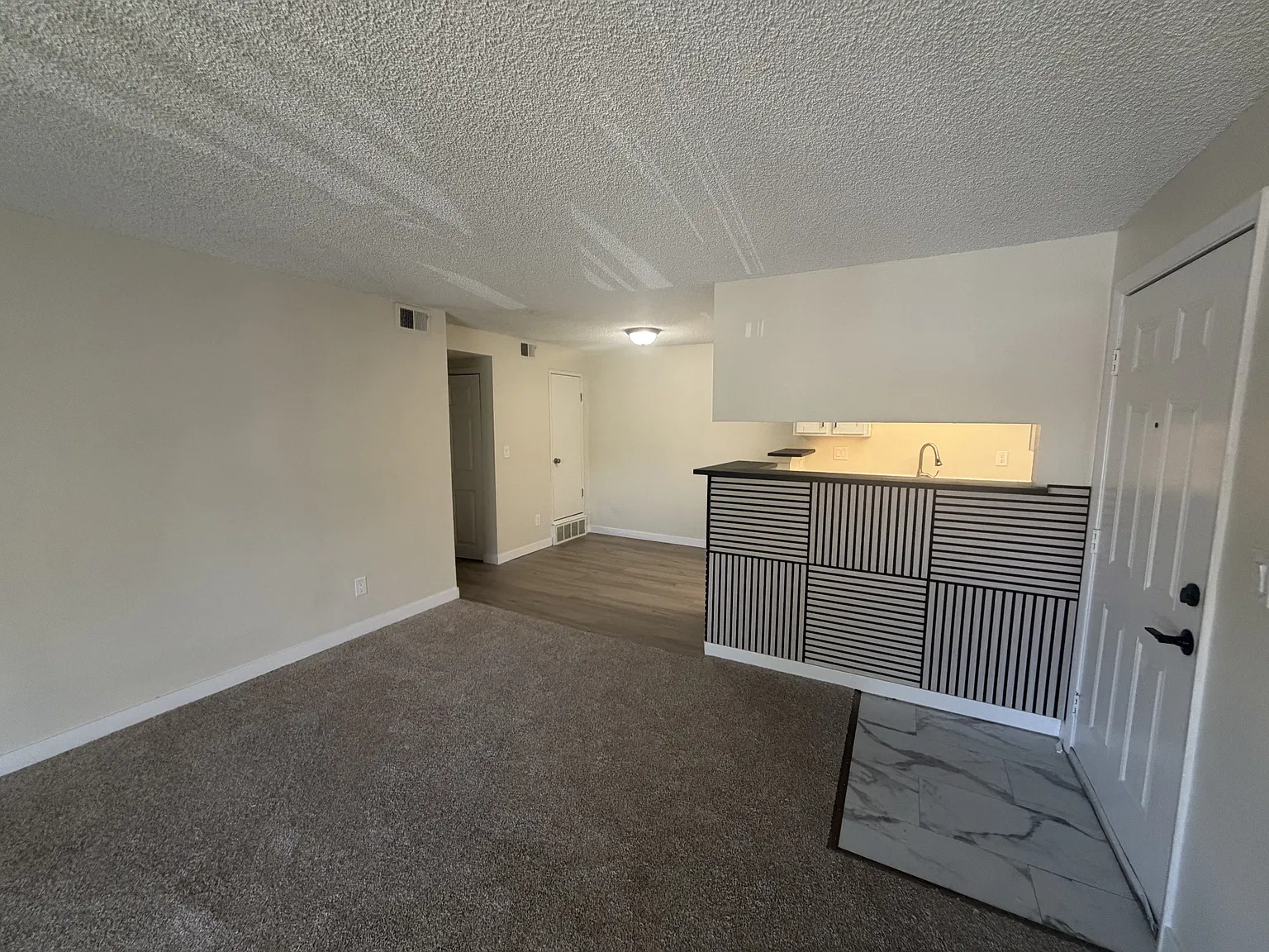 13507 E Asbury Dr — Photo 3